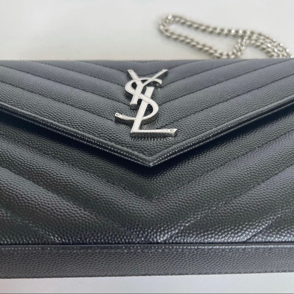SAINT LAURENT MONOGRAM ENVELOPE WOC BLK GRAIN
DE POUDRE LEATHER - Picture 5 of 10